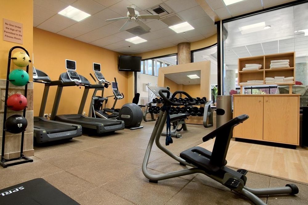 Embassy Suites Tysons Corner Ανέσεις φωτογραφία