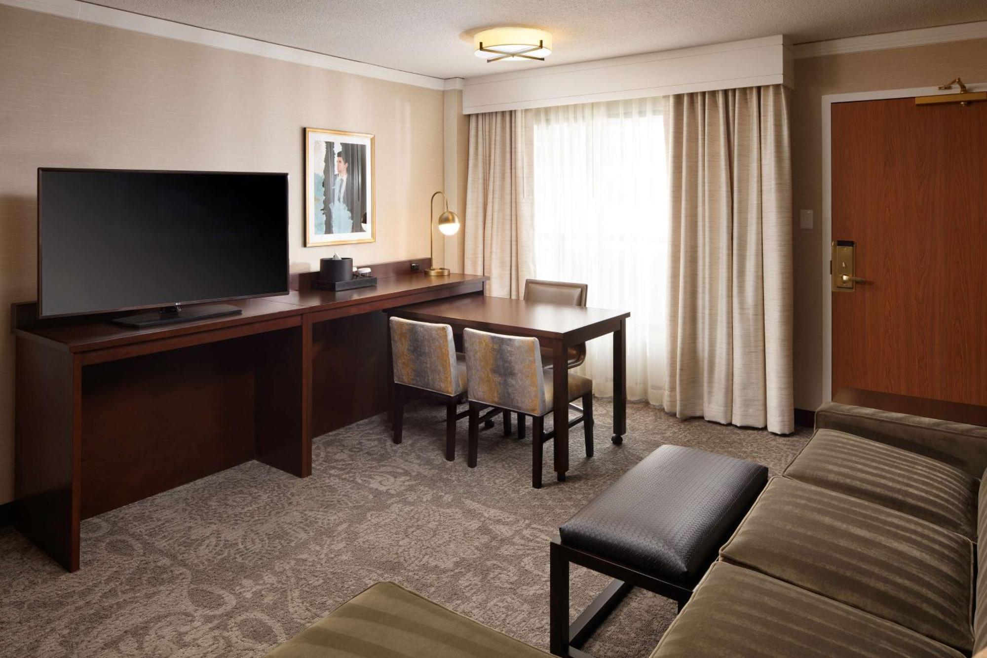 Embassy Suites Tysons Corner Εξωτερικό φωτογραφία