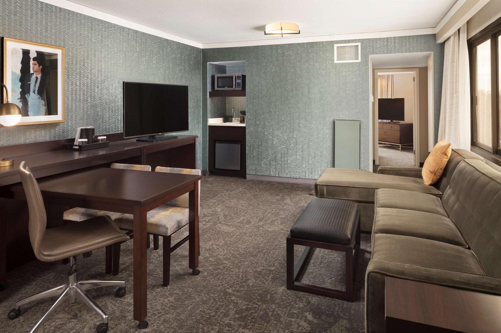 Embassy Suites Tysons Corner Εξωτερικό φωτογραφία