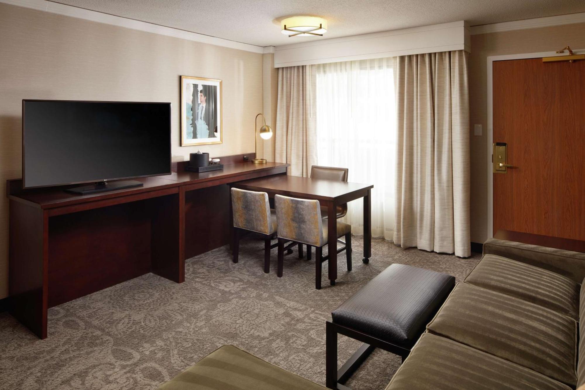 Embassy Suites Tysons Corner Εξωτερικό φωτογραφία