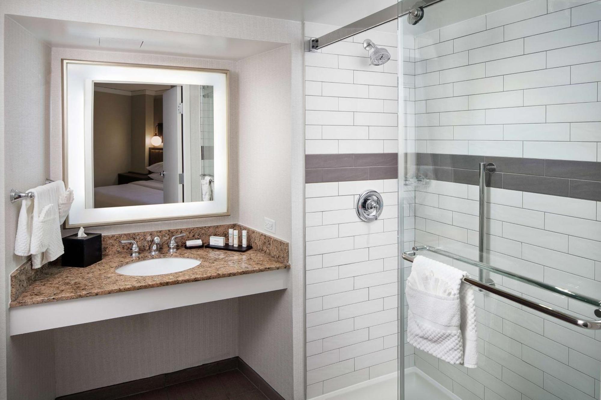 Embassy Suites Tysons Corner Εξωτερικό φωτογραφία