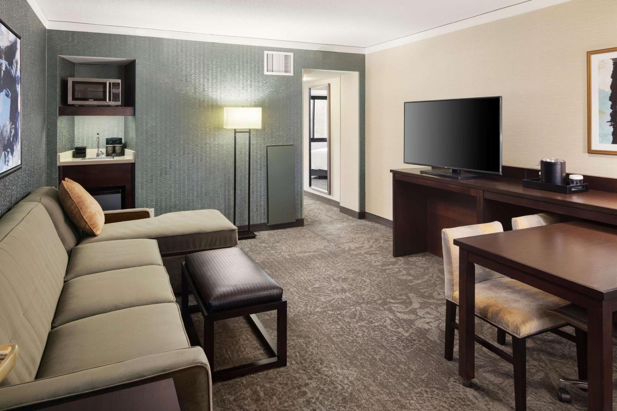 Embassy Suites Tysons Corner Εξωτερικό φωτογραφία