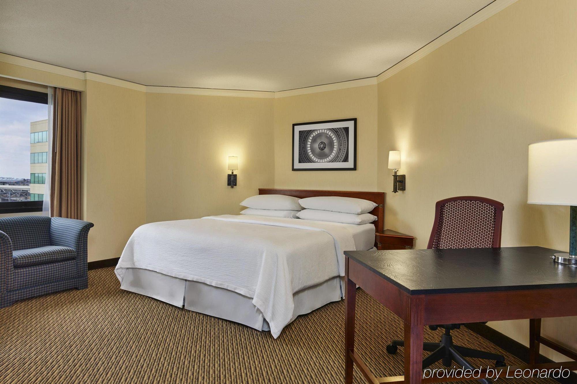 Embassy Suites Tysons Corner Εξωτερικό φωτογραφία