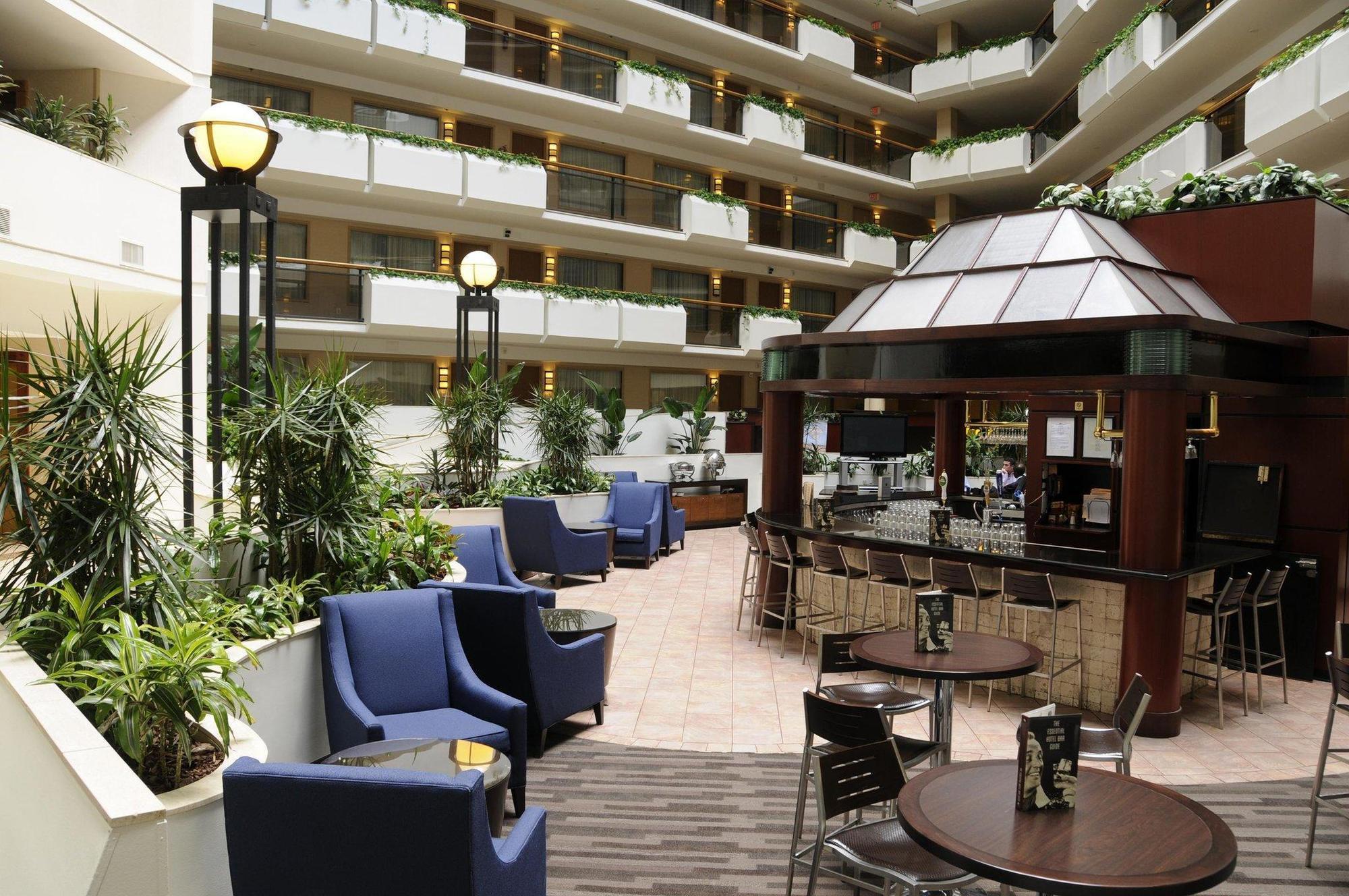 Embassy Suites Tysons Corner Εσωτερικό φωτογραφία