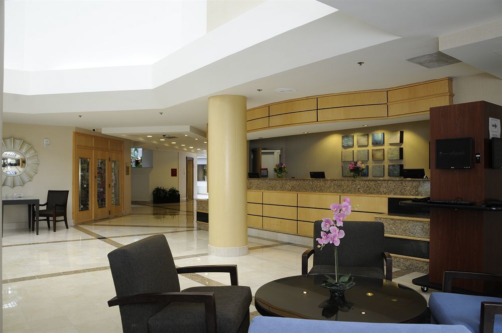Embassy Suites Tysons Corner Εξωτερικό φωτογραφία